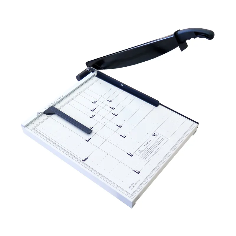 GUILLOTINA BASE METAL CUCHILLA CURVA CON GUIA 38X46CMS HAND — Hand